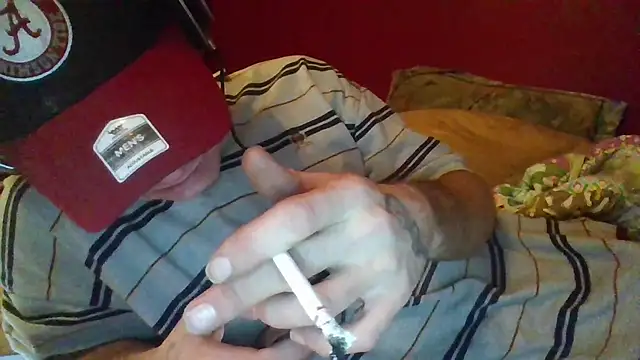 Snapshot of jaxx12369 chatting on 11/15/25, 02:46 jaxx12369 online show from 11/15/25, 02:46