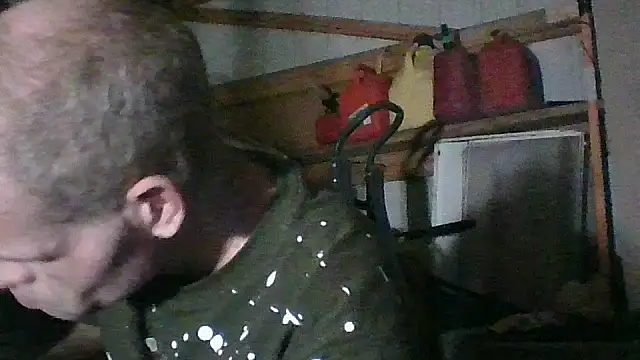 Snapshot of jaxx12369 chatting on 11/20/25, 05:51 jaxx12369 online show from 11/20/25, 05:51