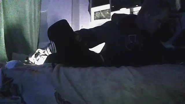 Snapshot of jaxx12369 chatting on 12/14/25, 04:23 jaxx12369 online show from 12/14/25, 04:23