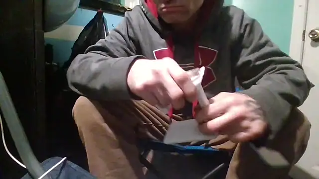 Snapshot of jaxx12369 chatting on 12/20/25, 05:47 jaxx12369 online show from 12/20/25, 05:47