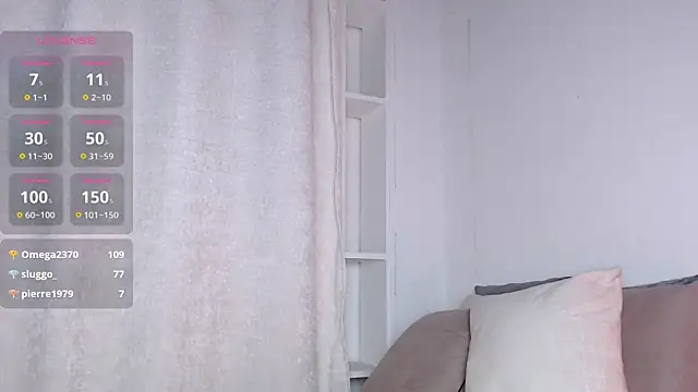 Snapshot of madisex_s chatting on 01/10/25, 10:06 madisex s online show from 01/10/25, 10:06