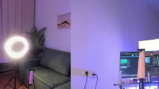 Snapshot of selina_coy chatting on 03/10/25, 12:29 selina coy online show from 03/10/25, 12:29