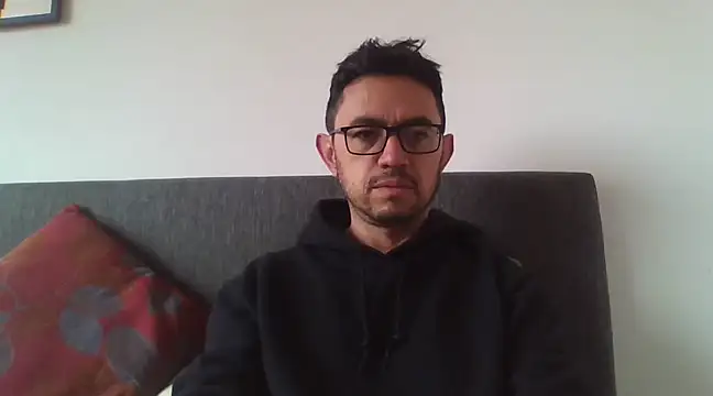 Diptongo online show from 03/04/25, 01:38