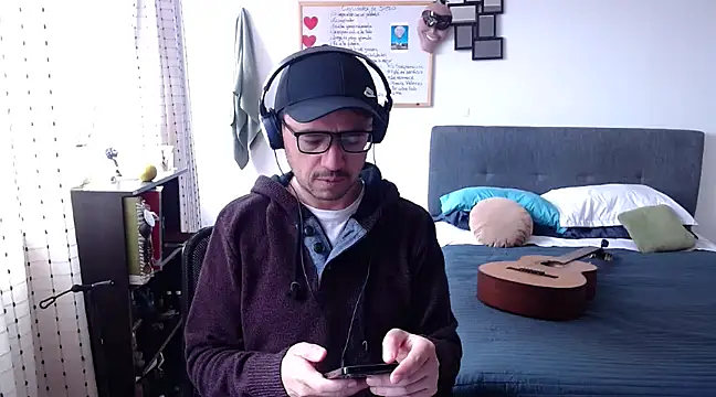 Diptongo online show from 03/16/25, 03:06