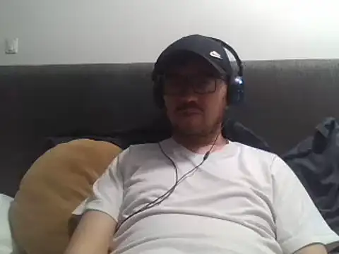 Diptongo online show from 03/21/25, 03:44