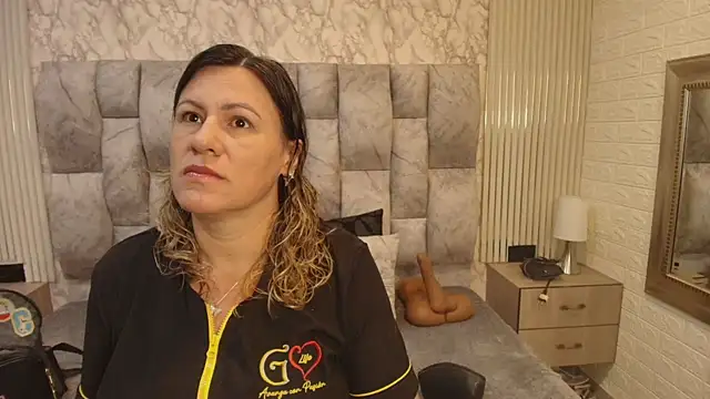 charlotte  G online show from 09/10/25, 10:48