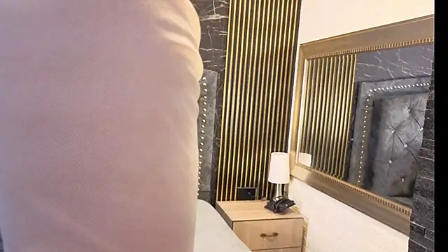 charlotte  G online show from 01/07/26, 10:40