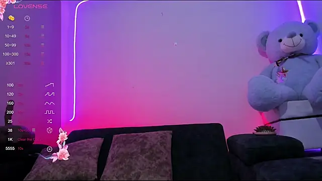 liz 25b online show from 03/29/26, 03:50