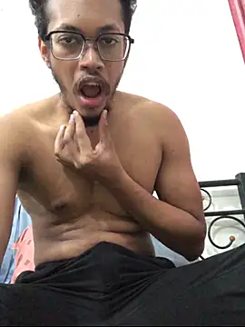 Zeuhorny online show from 07/07/26, 04:59