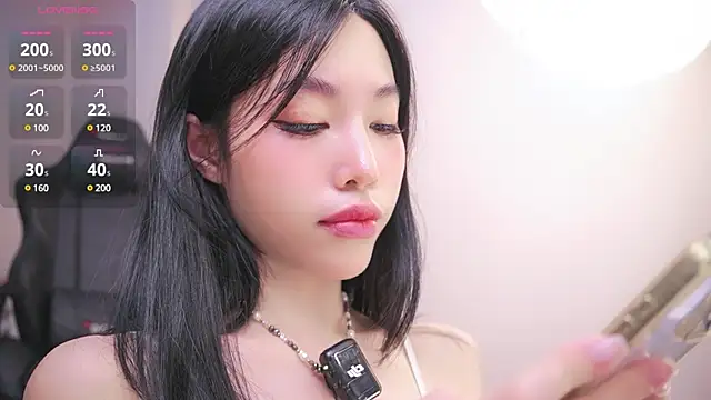 Miuzxc online show from 01/26/25, 11:39