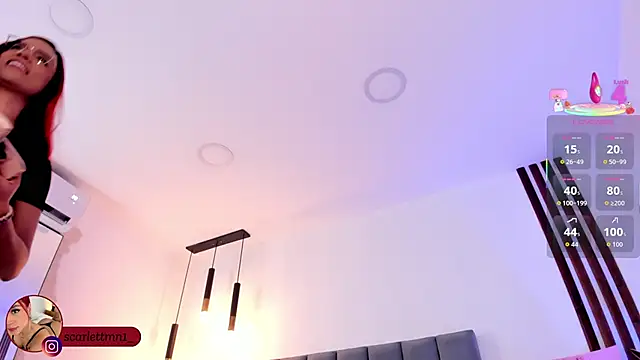 Scarlett Morgan  online show from 11/08/25, 07:23