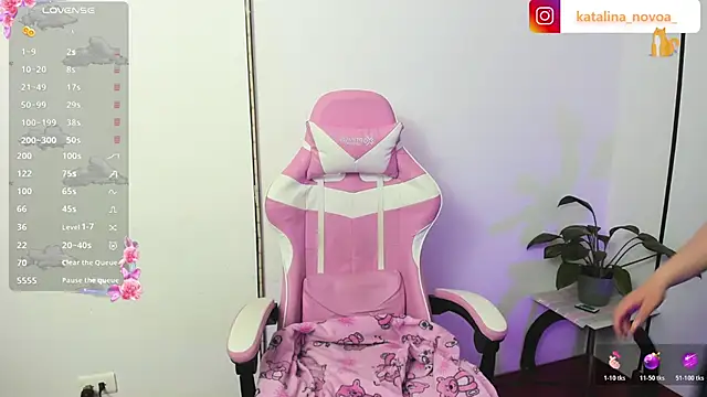 Katalina novoa online show from 07/15/26, 02:06