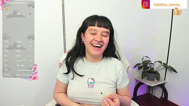 Katalina novoa online show from 07/22/26, 02:25
