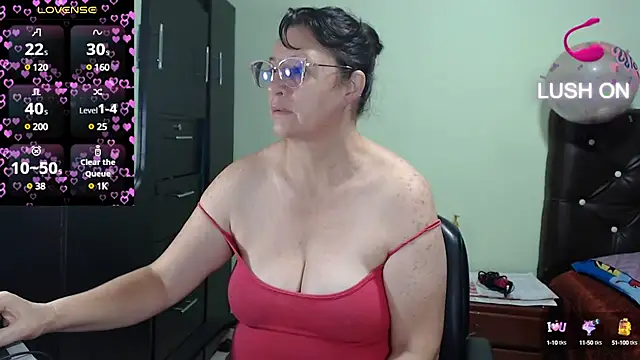 Snapshot of hairyglad69 chatting on 01/31/25, 02:07 hairyglad69 online show from 01/31/25, 02:07