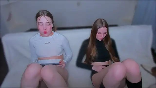 StellaLawless online show from 04/18/26, 07:58