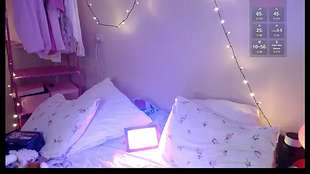 KatieMelone online show from 01/31/26, 07:11