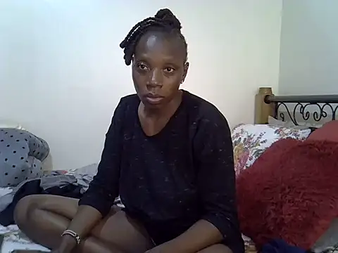 Snapshot of Sweet_Bear chatting on 03/19/25, 01:51 Sweet Bear online show from 03/19/25, 01:51