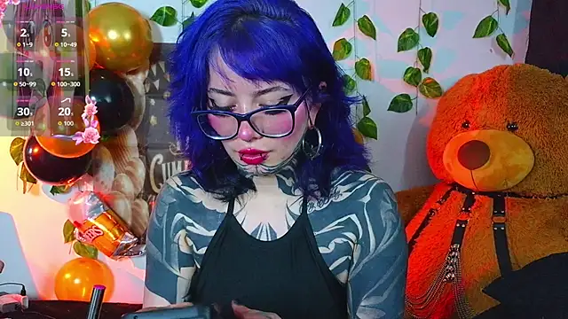 annie berry online show from 06/27/26, 04:39