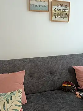 Snapshot of valecruz903 chatting on 01/13/26, 04:34 valecruz903 online show from 01/13/26, 04:34