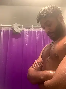 Snapshot of TheOnlyTwinTowers chatting on 03/17/25, 03:25 TheOnlyTwinTowers online show from 03/17/25, 03:25