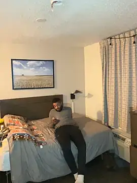 Snapshot of TheOnlyTwinTowers chatting on 02/18/26, 06:53 TheOnlyTwinTowers online show from 02/18/26, 06:53