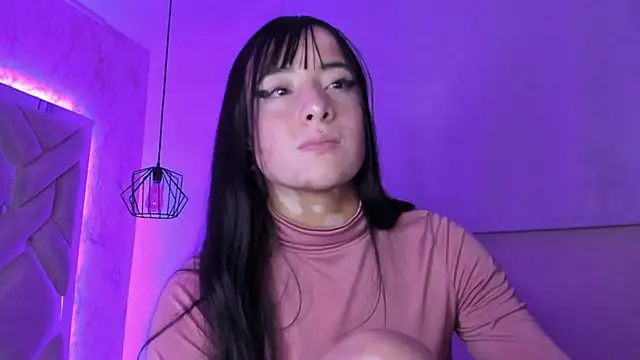 Snapshot of dayana_harlow2 chatting on 12/04/24, 10:08 dayana harlow2 online show from 12/04/24, 10:08