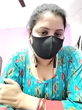 Snapshot of Ruksar-Pathan chatting on 01/20/25, 11:13 Ruksar-Pathan online show from 01/20/25, 11:13