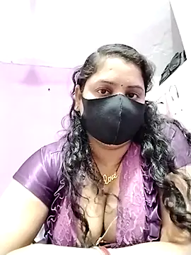 Snapshot of Ruksar-Pathan chatting on 02/22/25, 01:46 Ruksar-Pathan online show from 02/22/25, 01:46