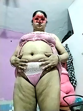 Snapshot of Ruksar-Pathan chatting on 03/11/25, 05:13 Ruksar-Pathan online show from 03/11/25, 05:13