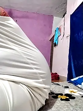 Snapshot of Ruksar-Pathan chatting on 10/18/25, 07:14 Ruksar-Pathan online show from 10/18/25, 07:14