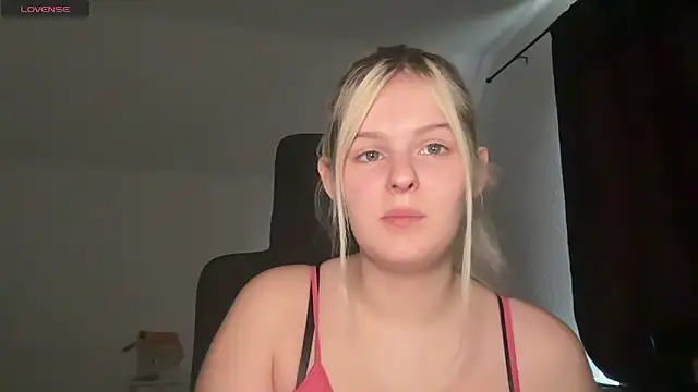 Allylove03 online show from 09/28/25, 11:48