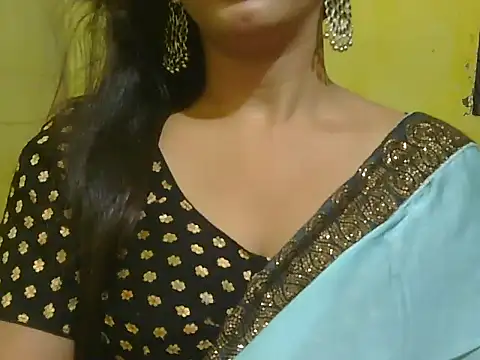 Model-Tanya online show from 02/13/25, 10:55