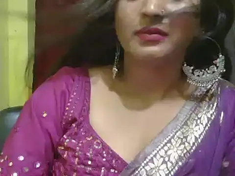 Model-Tanya online show from 03/08/25, 11:05