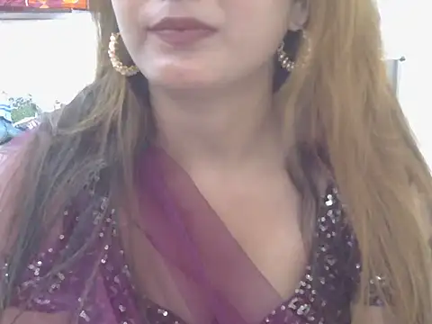 Model-Tanya online show from 03/12/25, 12:57