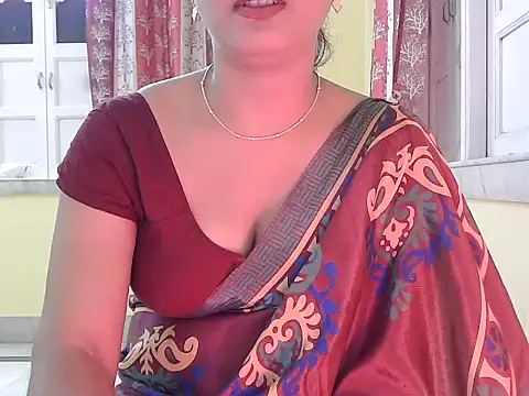 Snapshot of Model-Tanya chatting on 11/11/25, 05:13 Model-Tanya online show from 11/11/25, 05:13