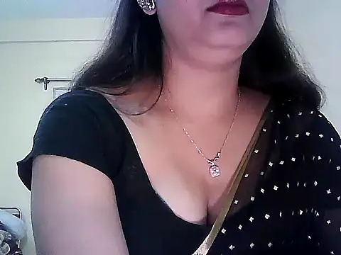 Model-Tanya online show from 12/21/25, 10:00