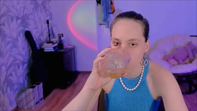 Malinax online show from 03/21/26, 02:09