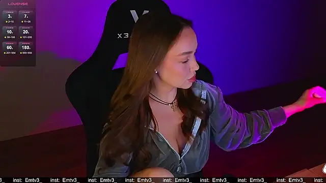 Emili1- online show from 03/06/26, 03:30