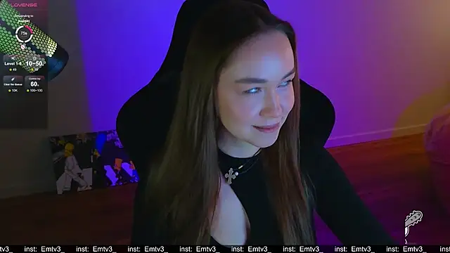 Emili1- online show from 04/06/26, 09:32