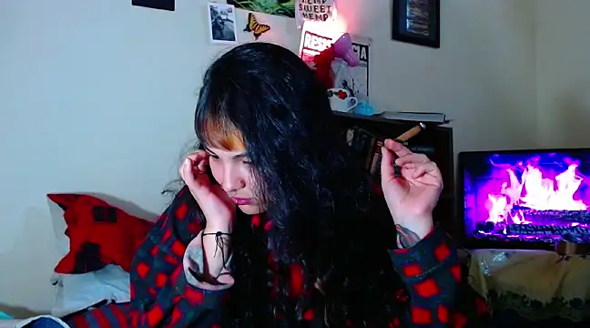 sweetiee mary online show from 02/16/25, 04:42