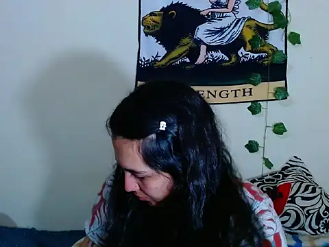 sweetiee mary online show from 11/30/25, 08:02