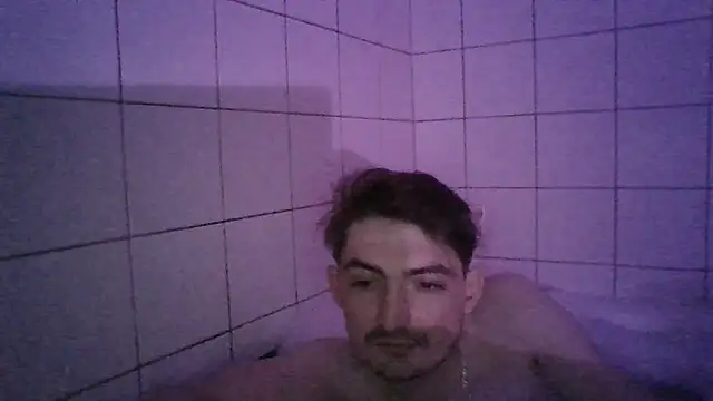 Wesleymodel online show from 03/31/26, 09:48