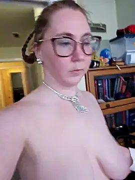 littlelustlamb online show from 12/06/24, 07:01