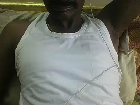 Snapshot of bas1cooks chatting on 10/27/25, 09:35 bas1cooks online show from 10/27/25, 09:35