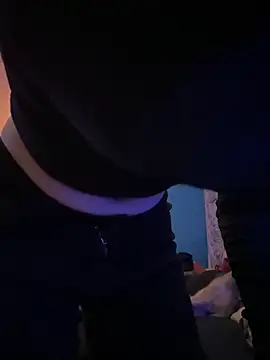 Snapshot of emilysue1 chatting on 01/01/25, 06:37 emilysue1 online show from 01/01/25, 06:37