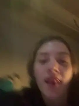 Snapshot of emilysue1 chatting on 01/26/25, 01:20 emilysue1 online show from 01/26/25, 01:20