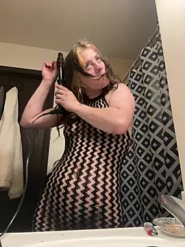emilysue1 online show from 04/24/26, 05:10