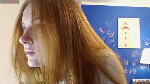 Snapshot of MILA_HARRIS chatting on 12/19/25, 07:43 MILA HARRIS online show from 12/19/25, 07:43