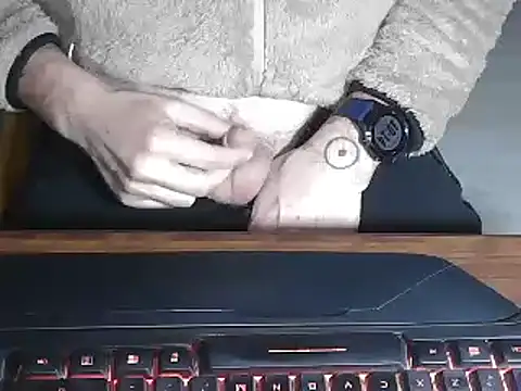 Snapshot of Adri_gard chatting on 02/26/25, 09:16 Adri gard online show from 02/26/25, 09:16