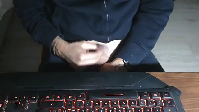 Snapshot of Adri_gard chatting on 10/26/25, 08:59 Adri gard online show from 10/26/25, 08:59